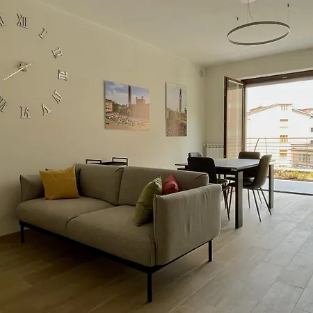 Sotto Le Mura, Mosaico سيينا